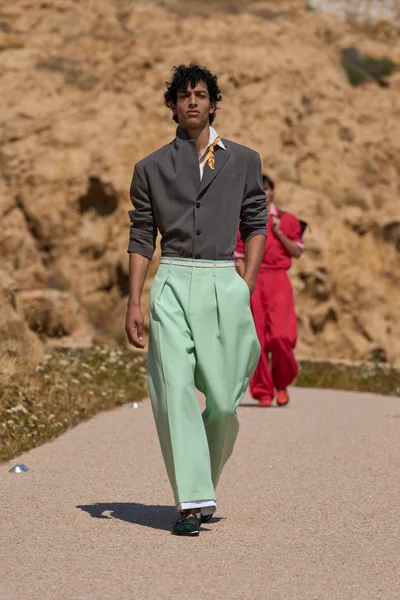 Look 36